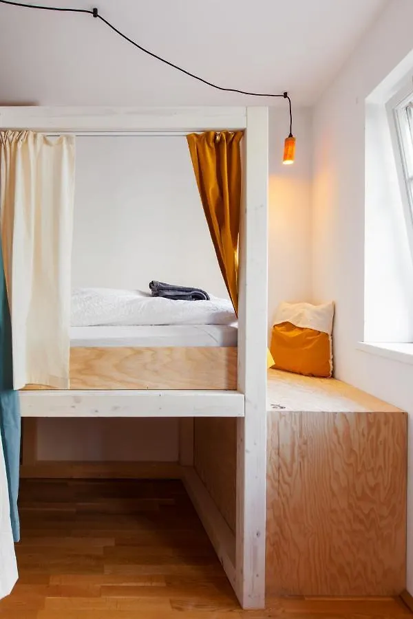 Montagu Hostel إنسبروك